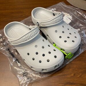 Crocs Classic Clog - Woman’s Size 8